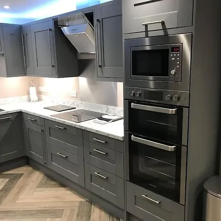 Modern 3 Bed Barn Conversion In Great Urswick