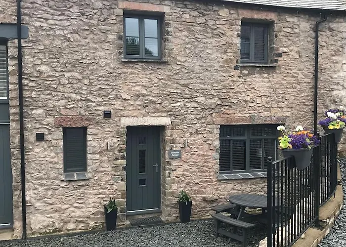 Modern 3 Bed Barn Conversion In Feriehus Great Urswick